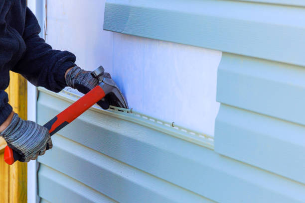 Reliable Emergency Siding Repair contractor in Smithton, PA by Squared Siding